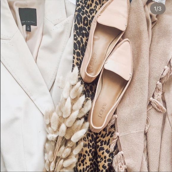 a b o u t  k i e ‘ s  c l o s e t - Picture 5 of 6